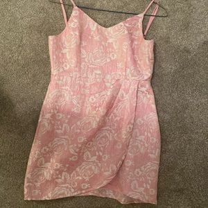 Lulus pink dress
